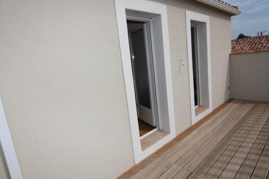 Villa Grande Neuve Avec Piscine Pres Et Sete *