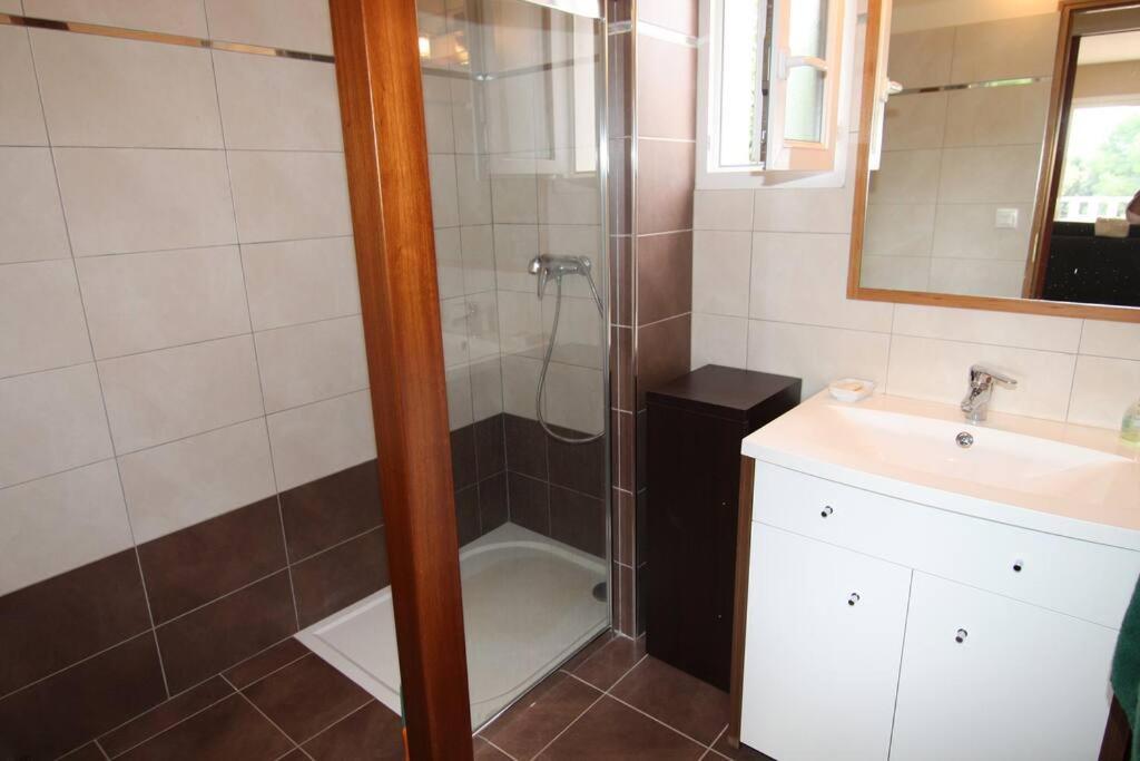 Grande Neuve Avec Piscine Pres Et Sete Villa Balaruc-les-Bains